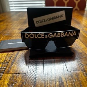 AUTHENTIC DOLCE&GABBANA SUNGLASSES